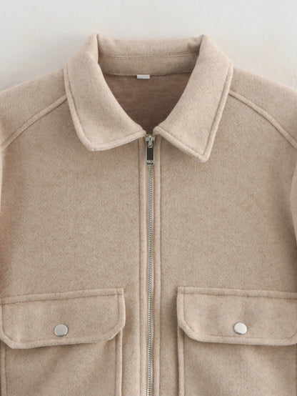 Jaqueta Feminina Elegance Zíper e Bolsos