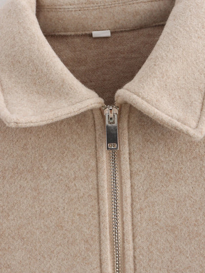 Jaqueta Feminina Elegance Zíper e Bolsos